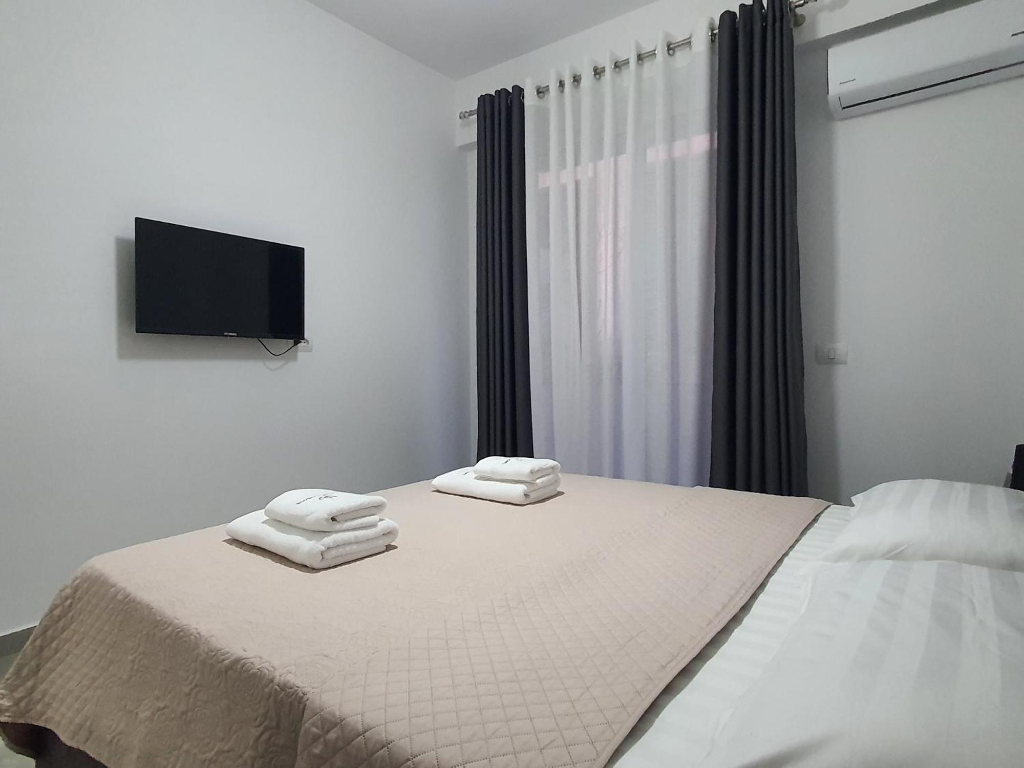 Flore Rooms Sarandë Quarto foto